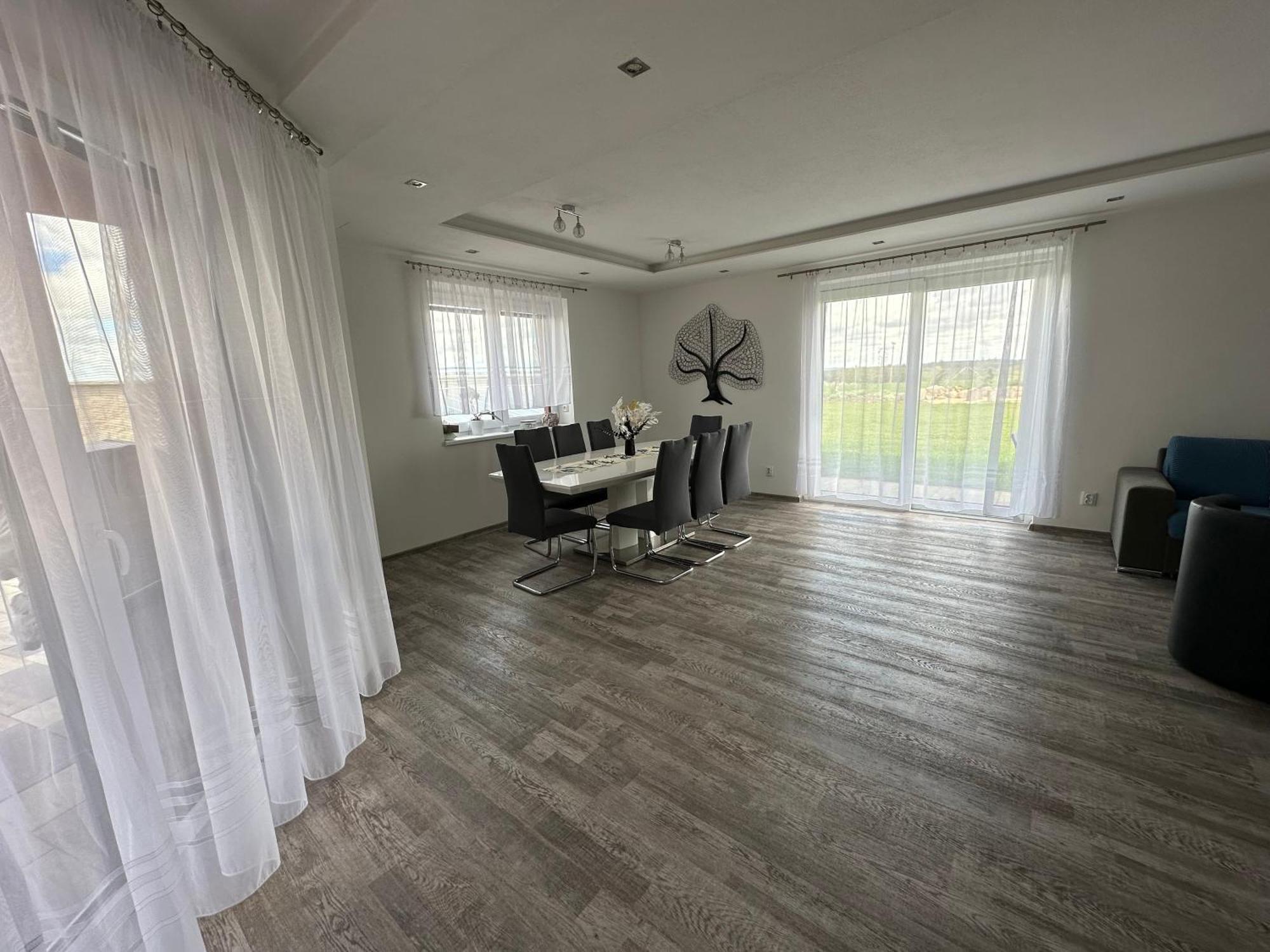 הוילה Slapy  House&Garden&Pool מראה חיצוני תמונה