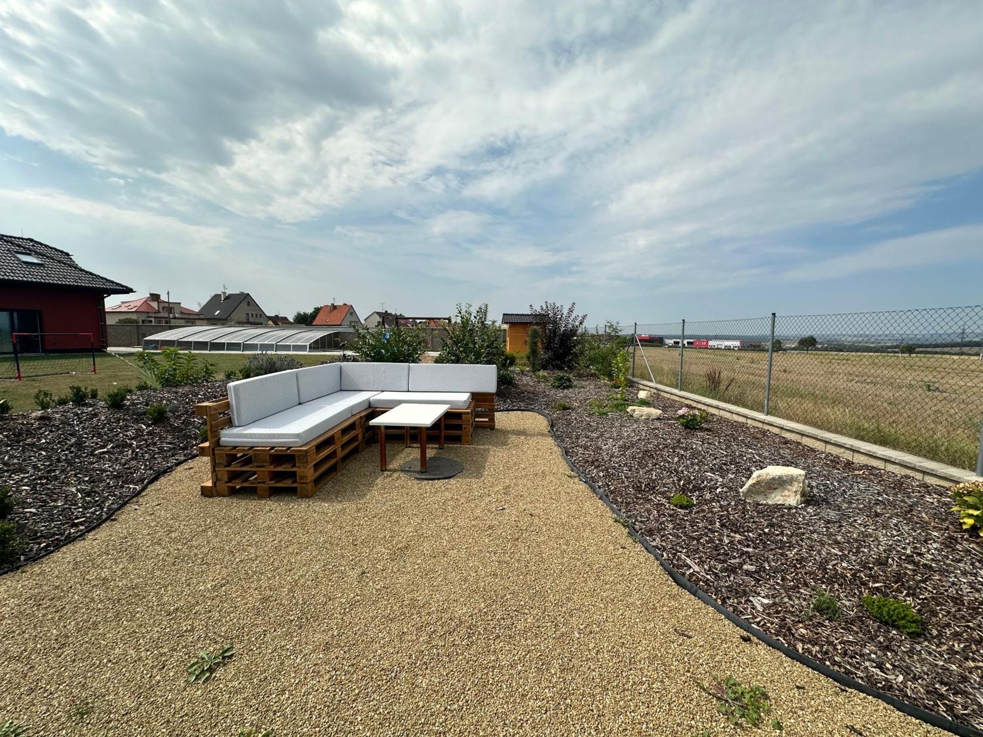 הוילה Slapy  House&Garden&Pool מראה חיצוני תמונה