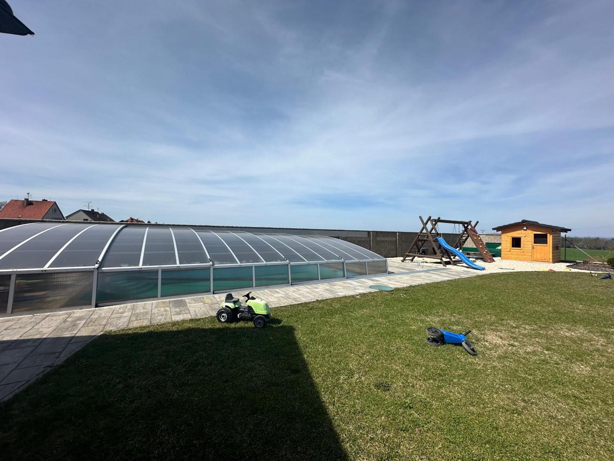 הוילה Slapy  House&Garden&Pool מראה חיצוני תמונה